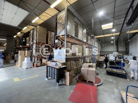 Photo 7 – location Entrepôts / activités	CHASSIEU (69680)