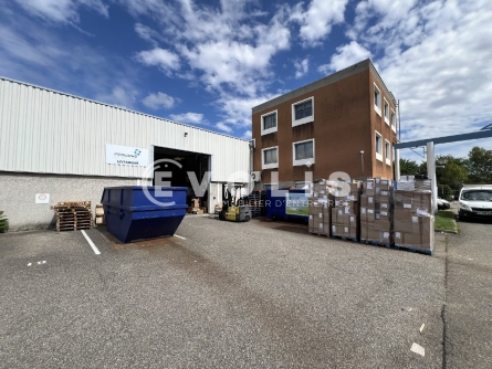 Photo 5 – location Entrepôts / activités	CHASSIEU (69680)