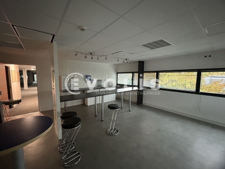 Photo 2 – location bureaux	MERIGNAC (33700)