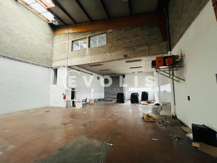 Photo 7 – vente Entrepôts / activités	PONTAULT COMBAULT (77340)