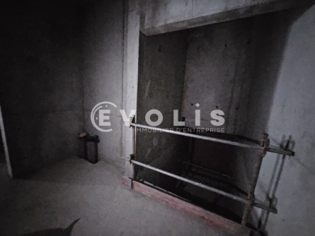 Photo 8 – location Entrepôts / activités	VANVES (92170)