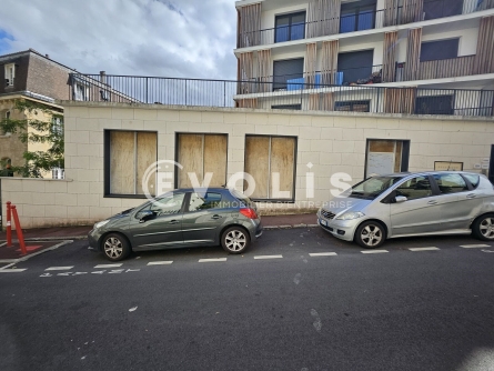 Photo 12 – location Entrepôts / activités	VANVES (92170)