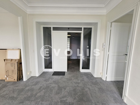 Photo 5 – location bureaux	BOURG LA REINE (92340)