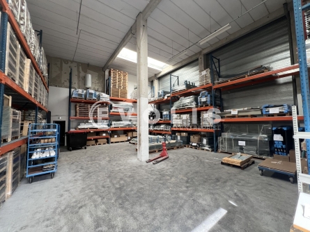 Photo 1 – location Entrepôts / activités	EMERAINVILLE (77184)