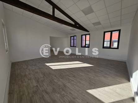 Photo 2 – location bureaux	CACHAN (94230)