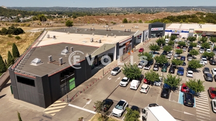 Photo 1 – location Locaux commerciaux	LES ANGLES (30133)