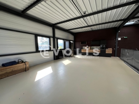 Photo 8 – location Entrepôts / activités	GENAY (69730)