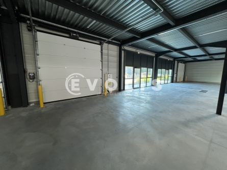 Photo 8 – location Entrepôts / activités	SAINT LAURENT DE MURE (69720)