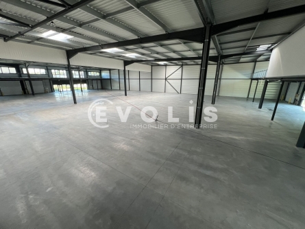 Photo 11 – location Entrepôts / activités	SAINT LAURENT DE MURE (69720)