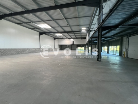 Photo 14 – location Entrepôts / activités	SAINT LAURENT DE MURE (69720)