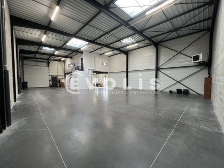 Photo 9 – location Entrepôts / activités	GENAS (69740)