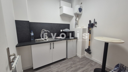 Photo 15 – location Entrepôts / activités	SERRIS (77700)