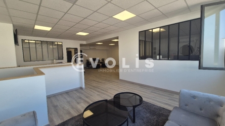 Photo 5 – location Entrepôts / activités	SERRIS (77700)