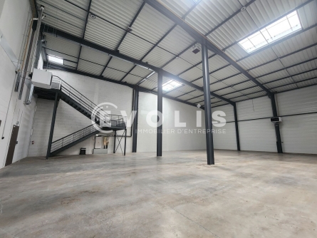 Photo 9 – location Entrepôts / activités	HEYRIEUX (38540)