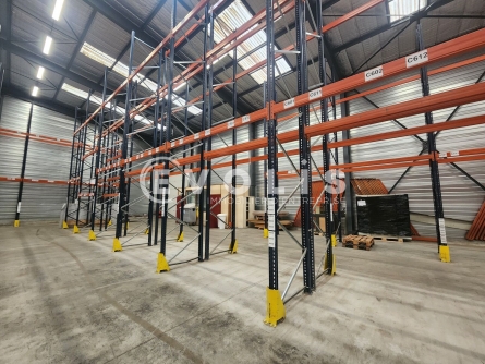 Photo 5 – vente Entrepôts / activités	SAINT SAVIN (38300)