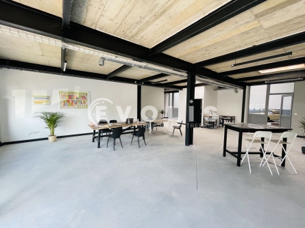 Photo 3 – location Entrepôts / activités	VAUX LE PENIL (77000)