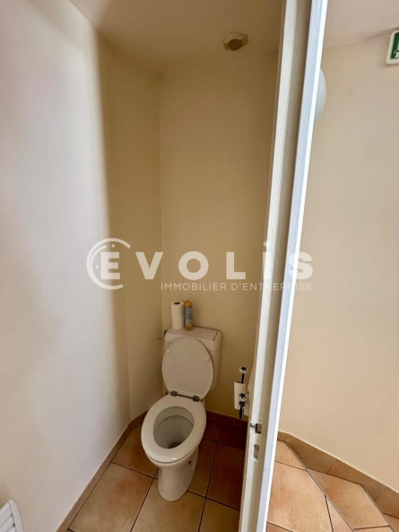 Photo 7 – location Entrepôts / activités	ORMOY (91540)