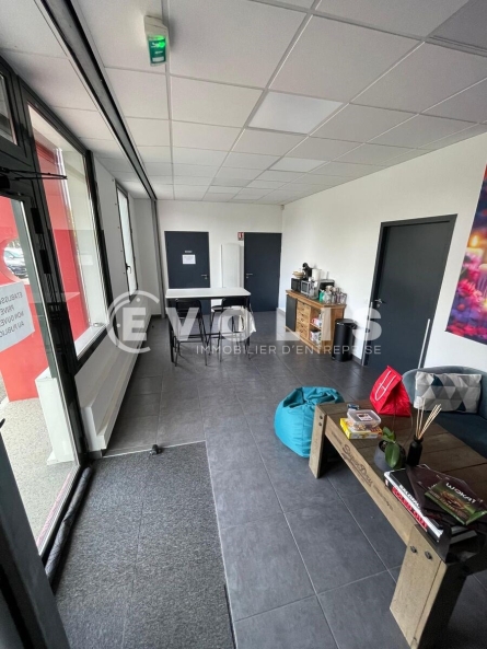 Photo 15 – location Entrepôts / activités	SAINT QUENTIN FALLAVIER (38070)