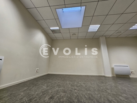 Photo 3 – location Entrepôts / activités	MONTROUGE (92120)