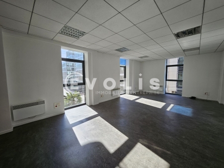 Photo 9 – location Entrepôts / activités	MONTROUGE (92120)