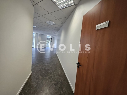 Photo 11 – location Entrepôts / activités	MONTROUGE (92120)