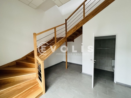 Photo 4 – vente Entrepôts / activités	LIEUSAINT (77127)