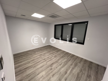 Photo 7 – location Entrepôts / activités	SAINT FONS (69190)