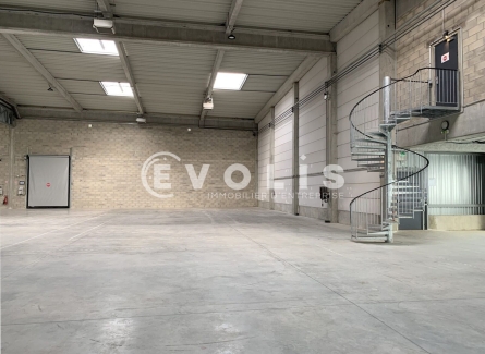 Photo 7 – location Entrepôts / activités	LIEUSAINT (77127)