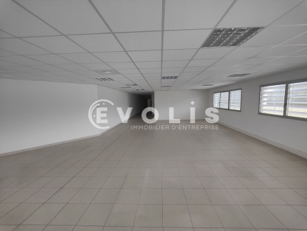 Photo 12 – location bureaux	GRIGNY (91350)