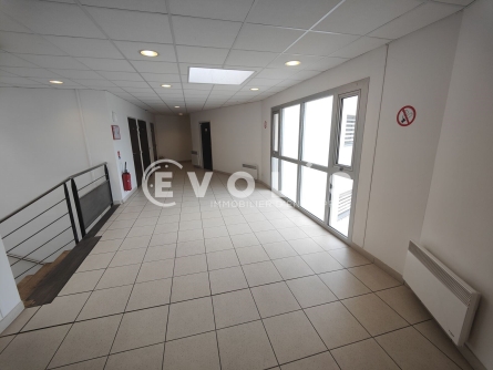 Photo 13 – location bureaux	GRIGNY (91350)