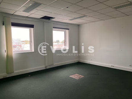 Photo 2 – location bureaux	PESSAC (33600)