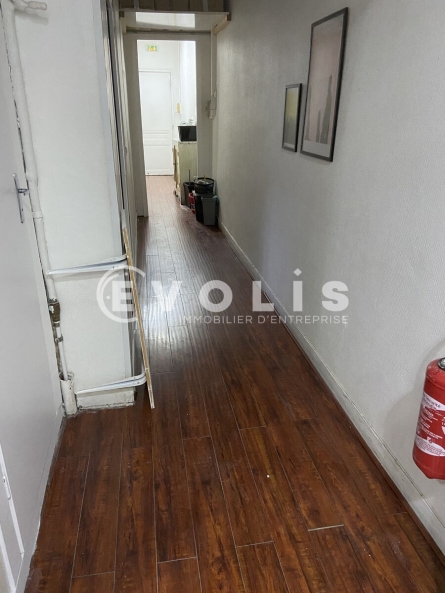 Photo 2 – location bureaux	PARIS (75010)