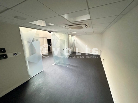 Photo 8 – location Locaux commerciaux	PALAISEAU (91120)