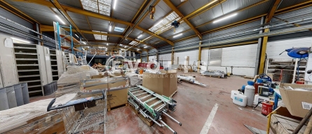 Photo 3 – location Entrepôts / activités	VENISSIEUX (69200)