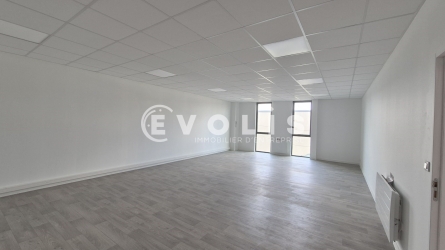 Photo 6 – location Entrepôts / activités	BAILLY ROMAINVILLIERS (77700)