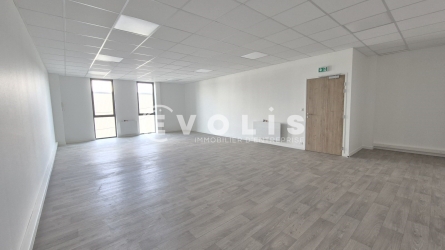 Photo 5 – location Entrepôts / activités	BAILLY ROMAINVILLIERS (77700)