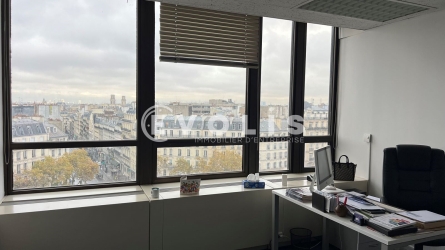 Photo 1 – vente bureaux	PARIS (75015)