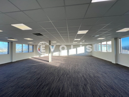 Photo 8 – location Entrepôts / activités	MERIGNAC (33700)