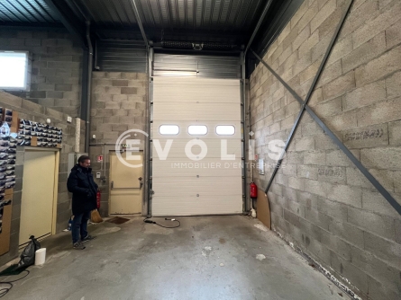 Photo 5 – location Entrepôts / activités	CHASSIEU (69680)