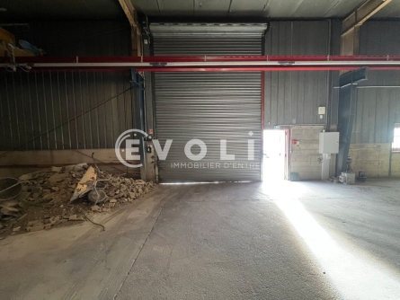 Photo 5 – location Entrepôts / activités	OZOIR LA FERRIERE (77330)