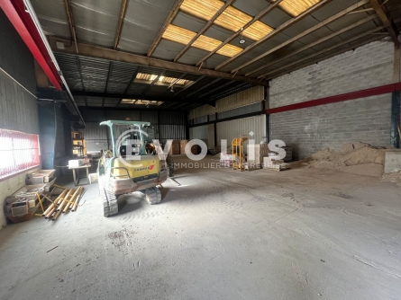 Photo 3 – location Entrepôts / activités	OZOIR LA FERRIERE (77330)