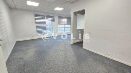 Photo 12 – vente Entrepôts / activités	NOISIEL (77186)