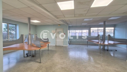 Photo 13 – vente Entrepôts / activités	NOISIEL (77186)