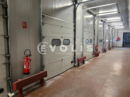 Photo 8 – vente Entrepôts / activités	CIVRIEUX D'AZERGUES (69380)