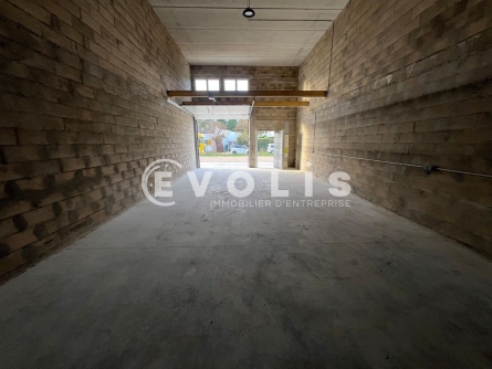 Photo 1 – location Entrepôts / activités	CESSON (77240)