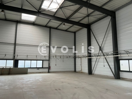 Photo 14 – location Entrepôts / activités	MEYZIEU (69330)