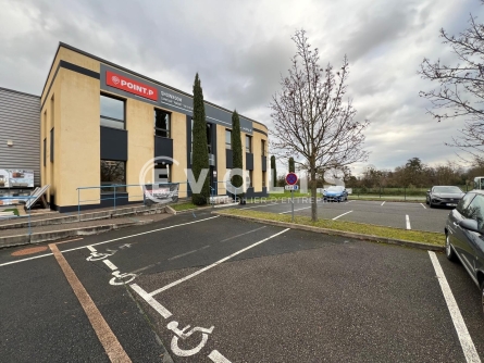 Photo 5 – location Entrepôts / activités	ARNAS (69400)