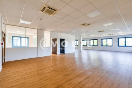 Photo 6 – location Entrepôts / activités	FRESNES (94260)