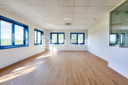 Photo 7 – location Entrepôts / activités	FRESNES (94260)