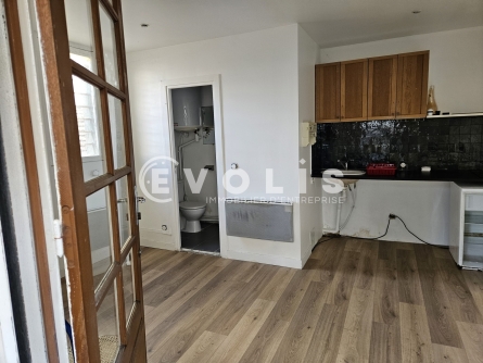 Photo 9 – location Entrepôts / activités	MONTROUGE (92120)